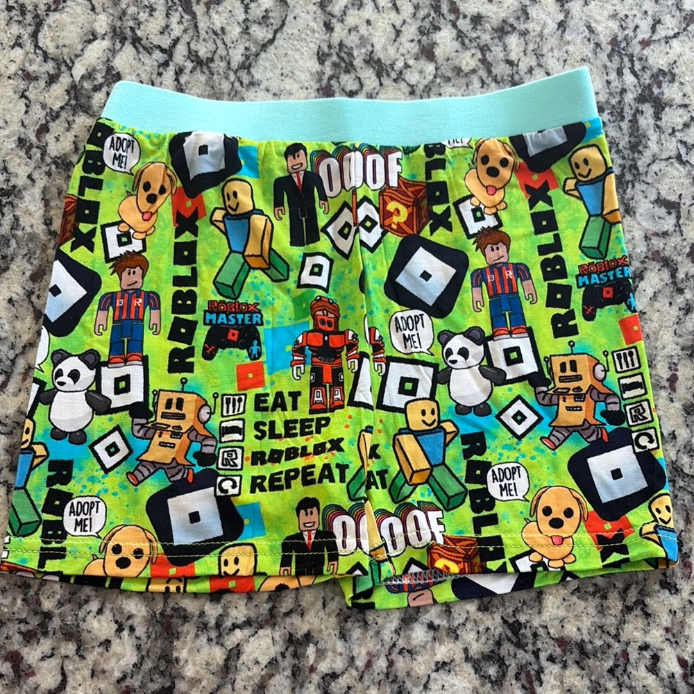 SOLD Roblox Bamboo Pajama Set - Picture 6 of 7